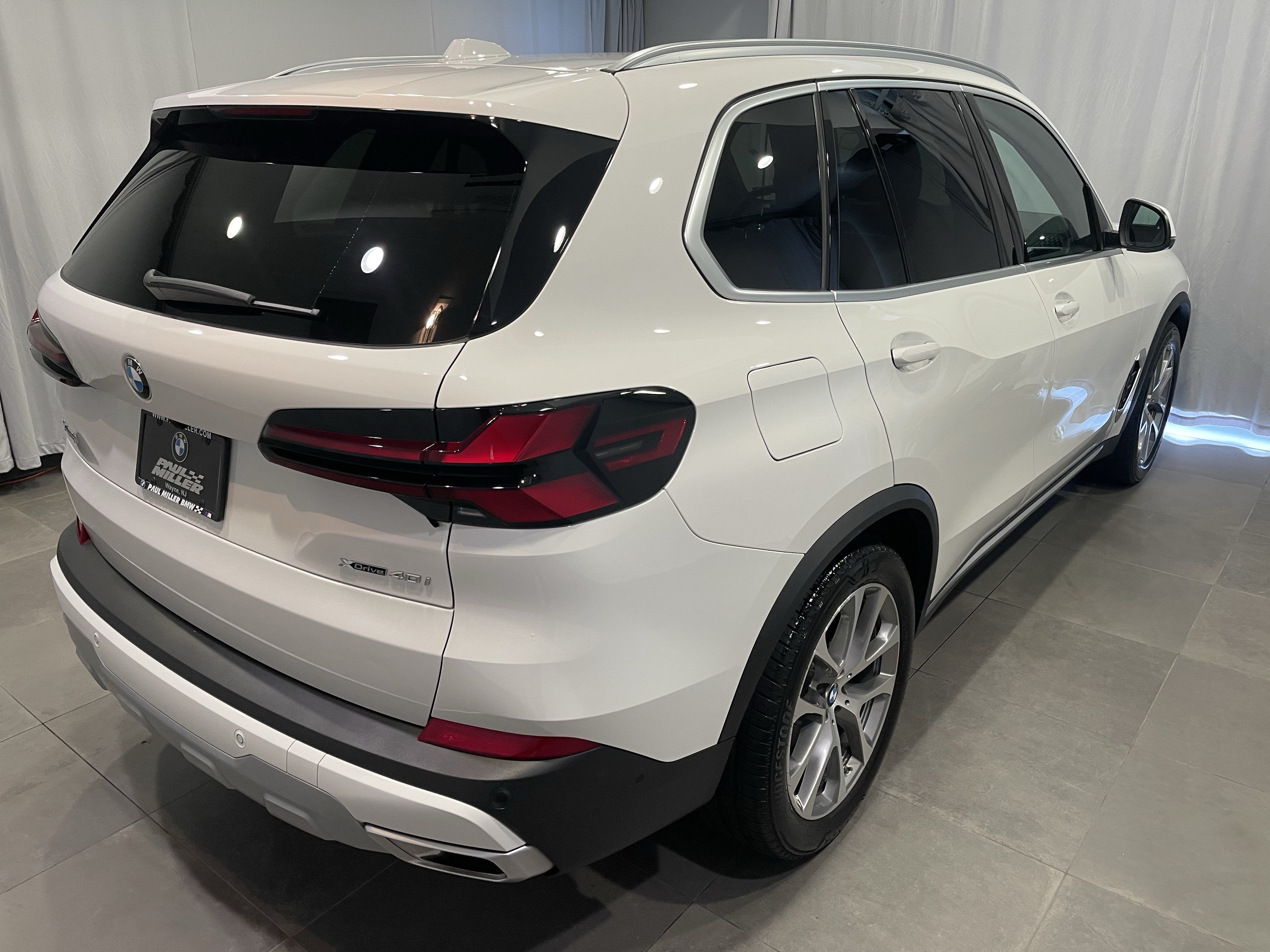 Used 2026 BMW X5 xDrive40i w/ Premium Package AWD/4WD image 6