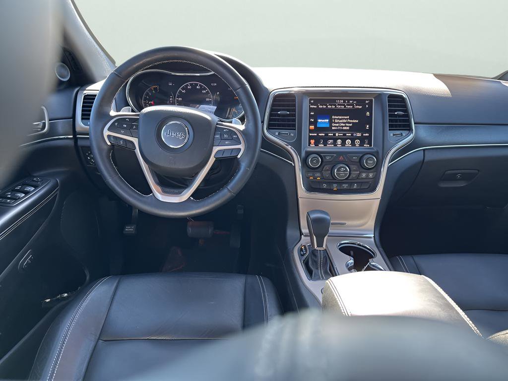 Used 2017 Jeep Grand Cherokee Limited w/ Trailer Tow Group IV image 23