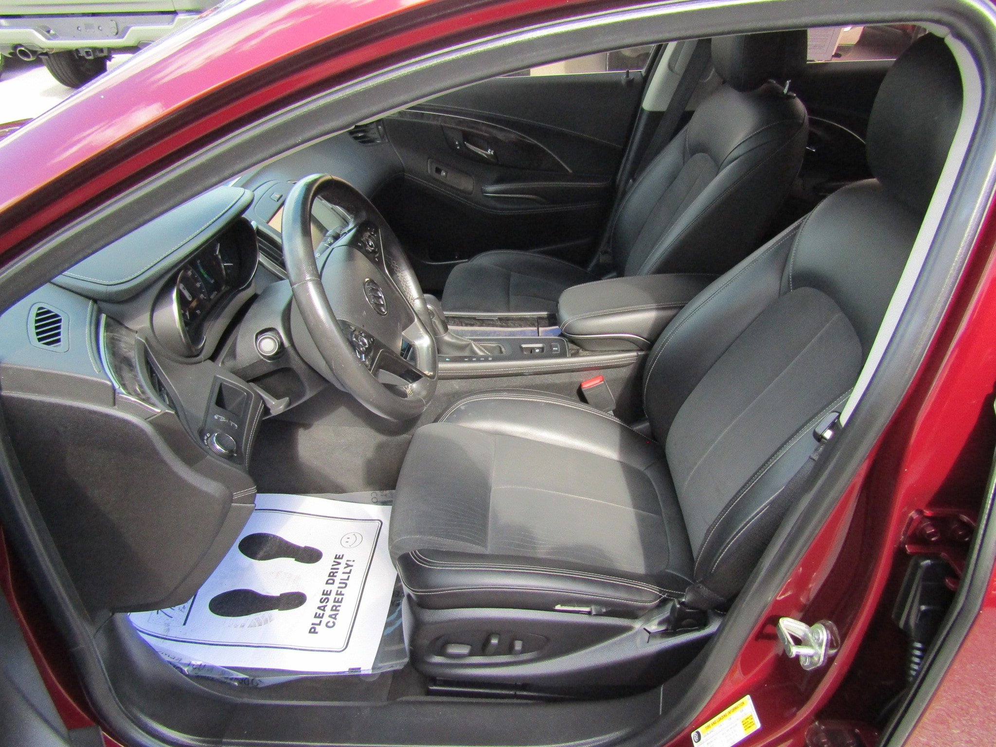 Used 2014 Buick LaCrosse FWD image 13