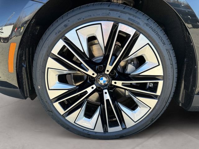 New 2026 BMW 530i xDrive w/ Premium Package image 14