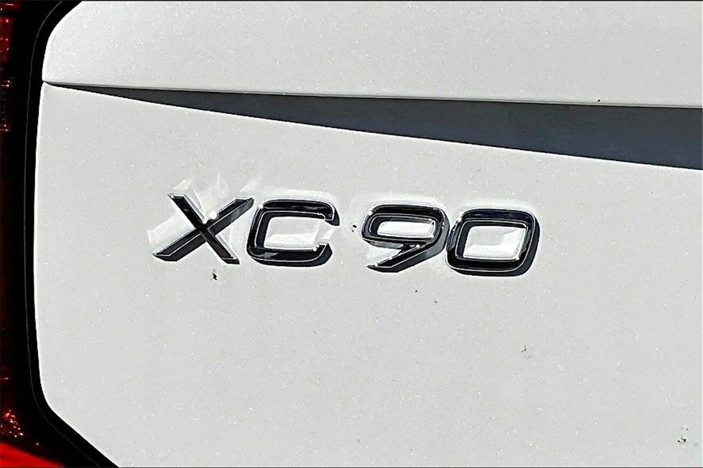 New 2026 Volvo XC90 B6 Ultra w/ Lounge Package image 8