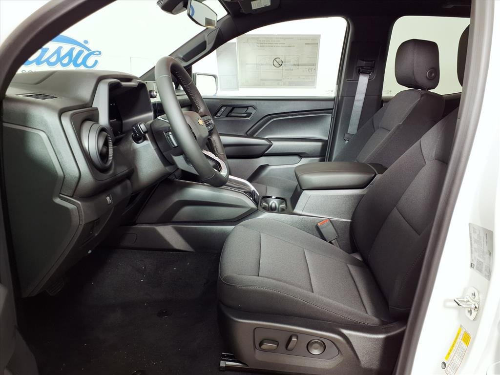 New 2026 Chevrolet Colorado W/T image 15