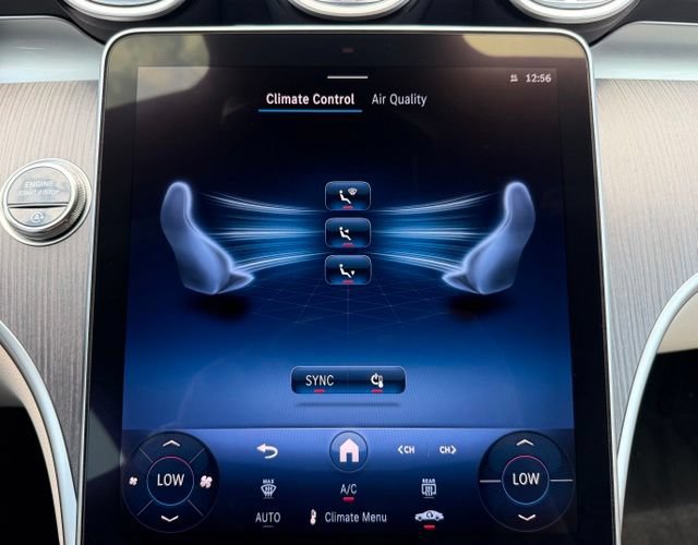 Used 2025 Mercedes-Benz CLE 300 4MATIC Cabriolet image 29