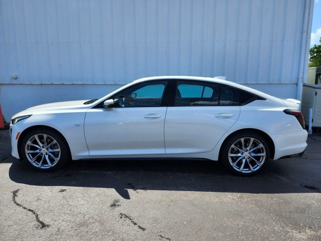 Certified 2022 Cadillac CT5 Sport AWD/4WD image 2