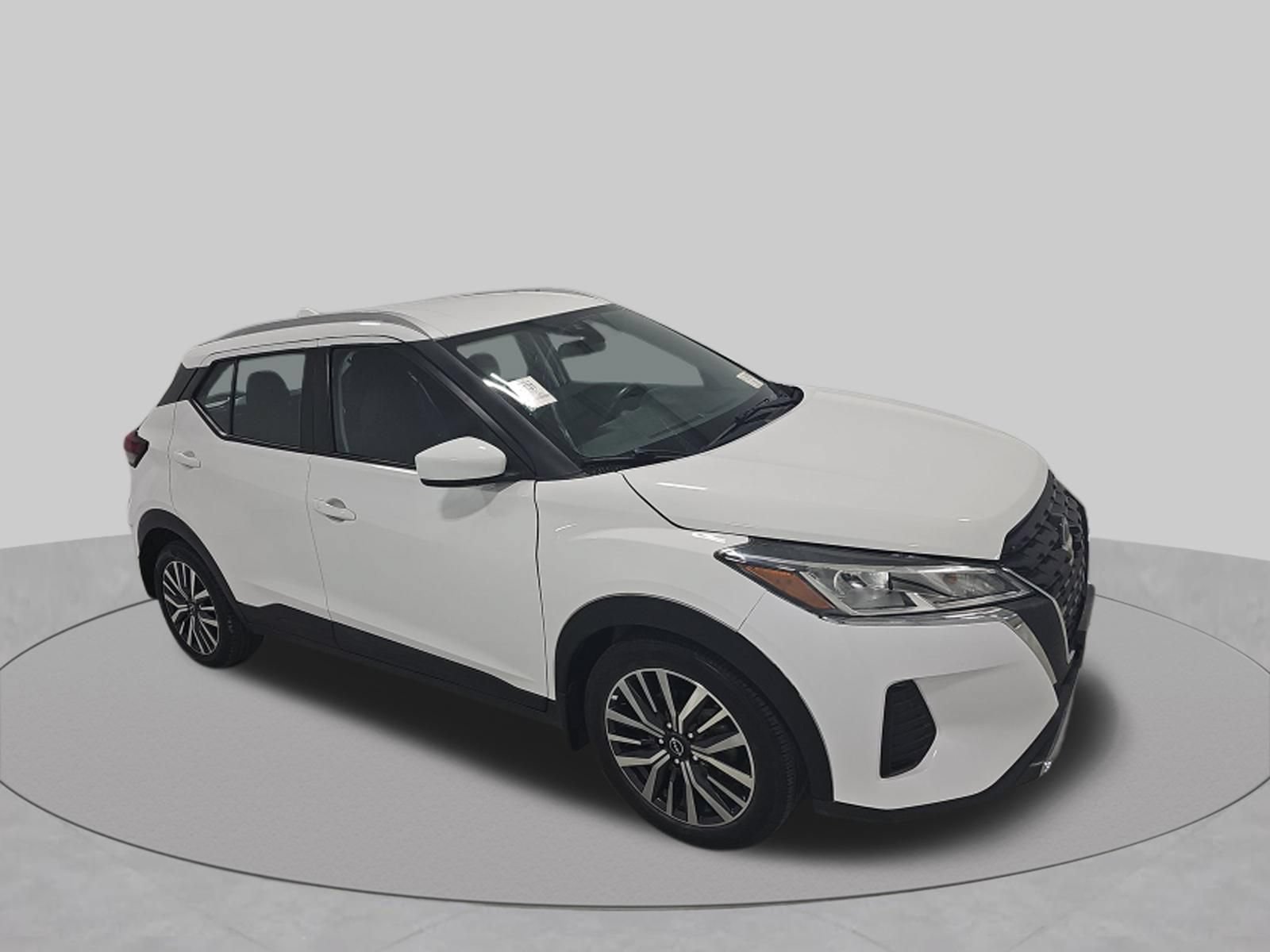Used 2022 Nissan Kicks SV FWD image 5