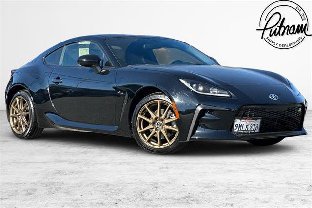 Used 2024 Toyota GR86 RWD image 1