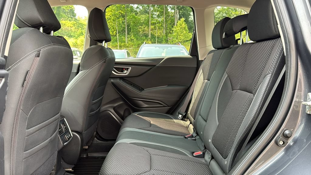 Used 2021 Subaru Forester Premium AWD/4WD image 22