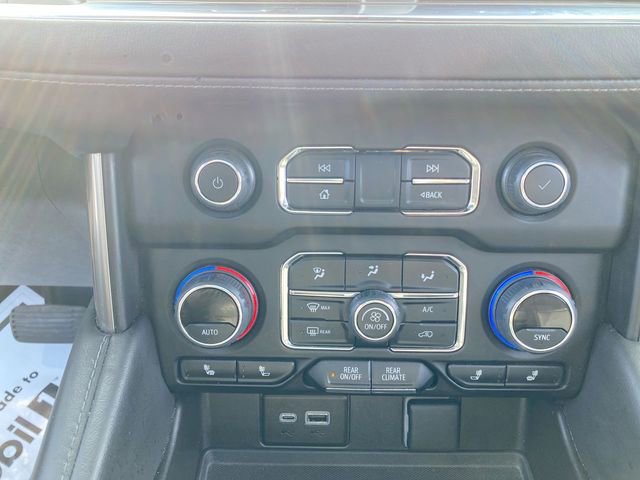 Used 2023 Chevrolet Suburban LT w/ LT Signature Plus Package image 43