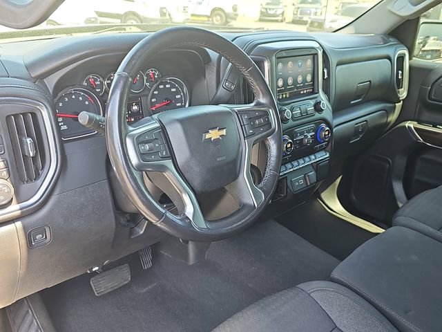 Used 2021 Chevrolet Silverado 1500 LT image 15