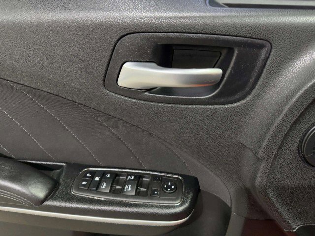 Used 2022 Dodge Charger SXT image 19
