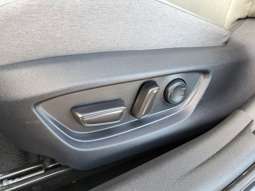 Certified 2025 Toyota Camry LE image 15