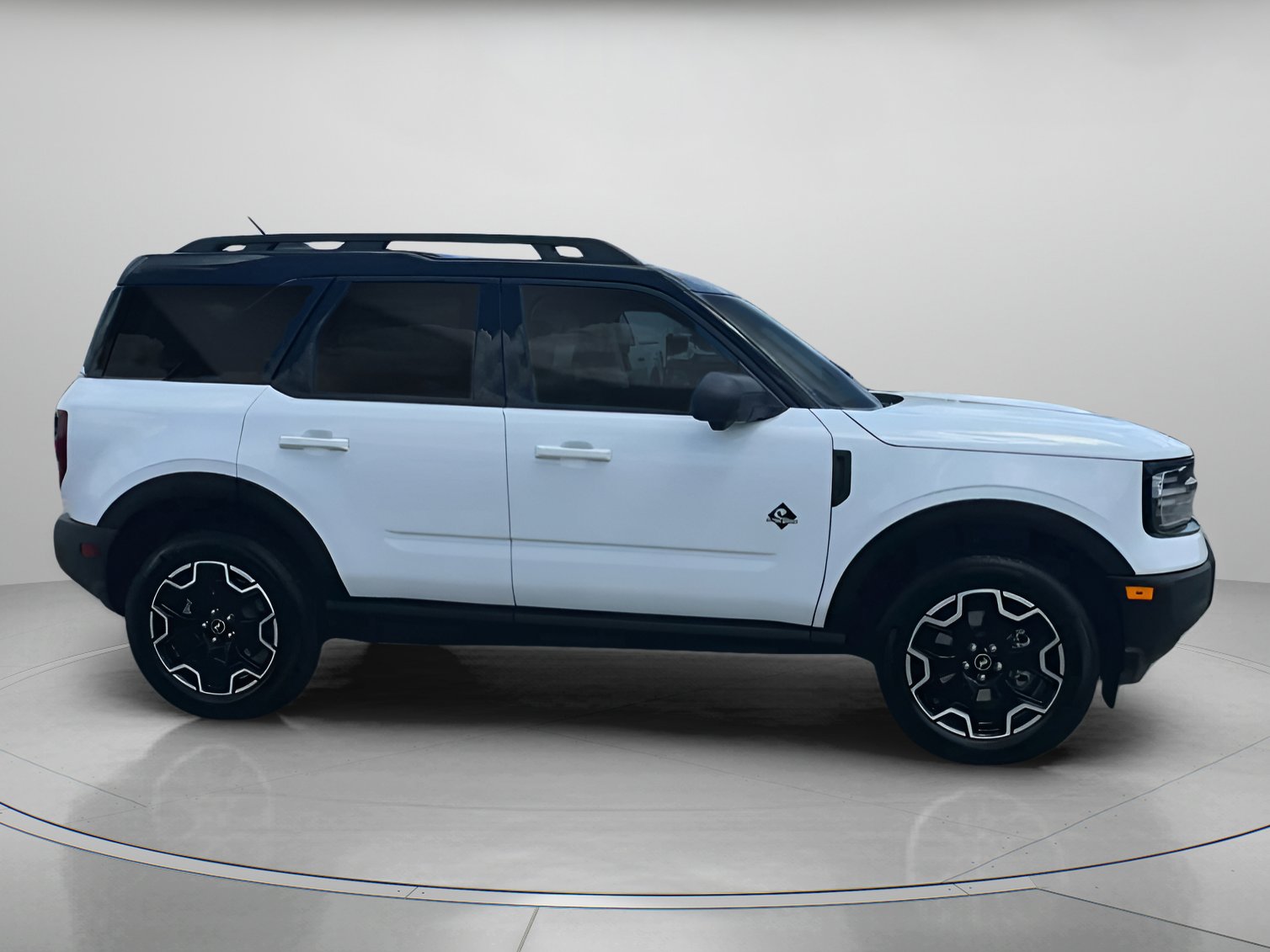 New 2025 Ford Bronco Sport Outer Banks w/ Outer Banks Tech Package+ AWD/4WD image 38