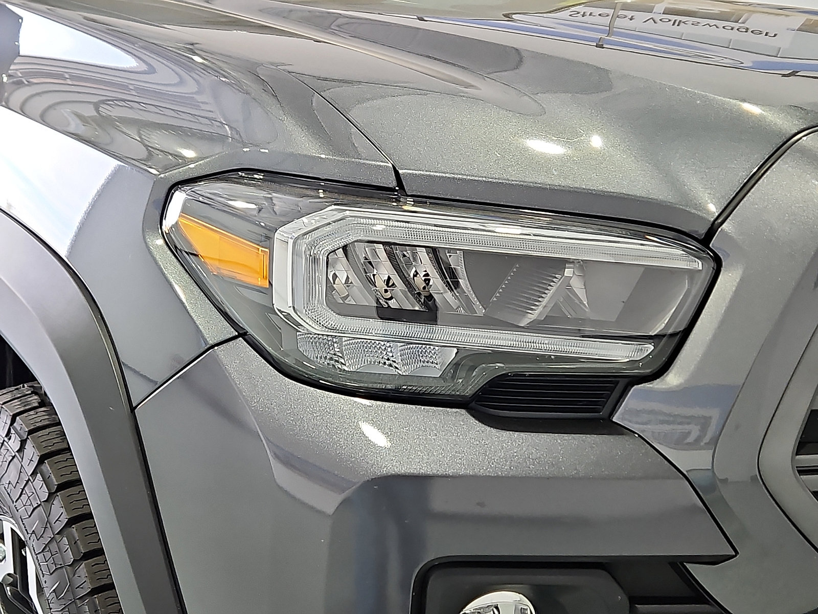 Used 2020 Toyota Tacoma TRD Off-Road image 6