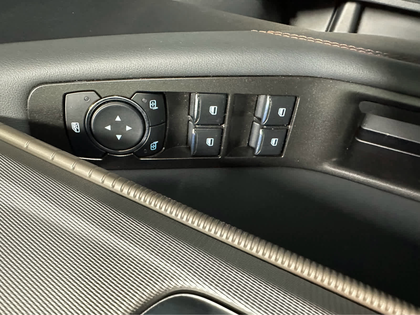 New 2026 Ford Explorer Active image 14