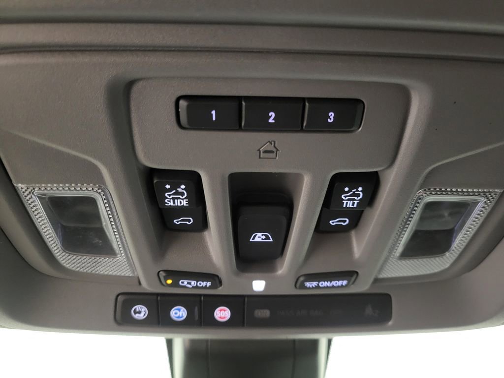 Used 2022 GMC Sierra 1500 Denali w/ Denali Premium Package image 19