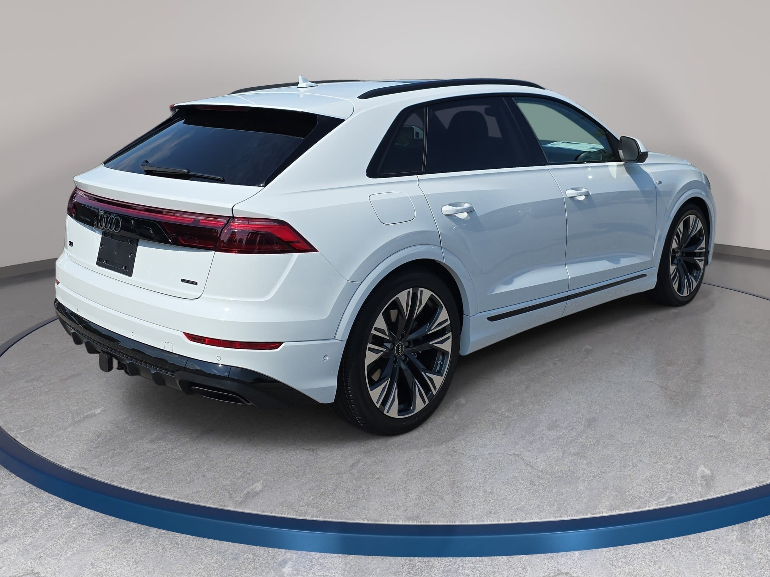 New 2026 Audi Q8 Premium Plus AWD/4WD image 5