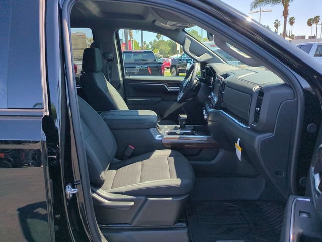 New 2026 GMC Sierra 1500 Elevation w/ LPO, Elevation Black Package AWD/4WD image 29