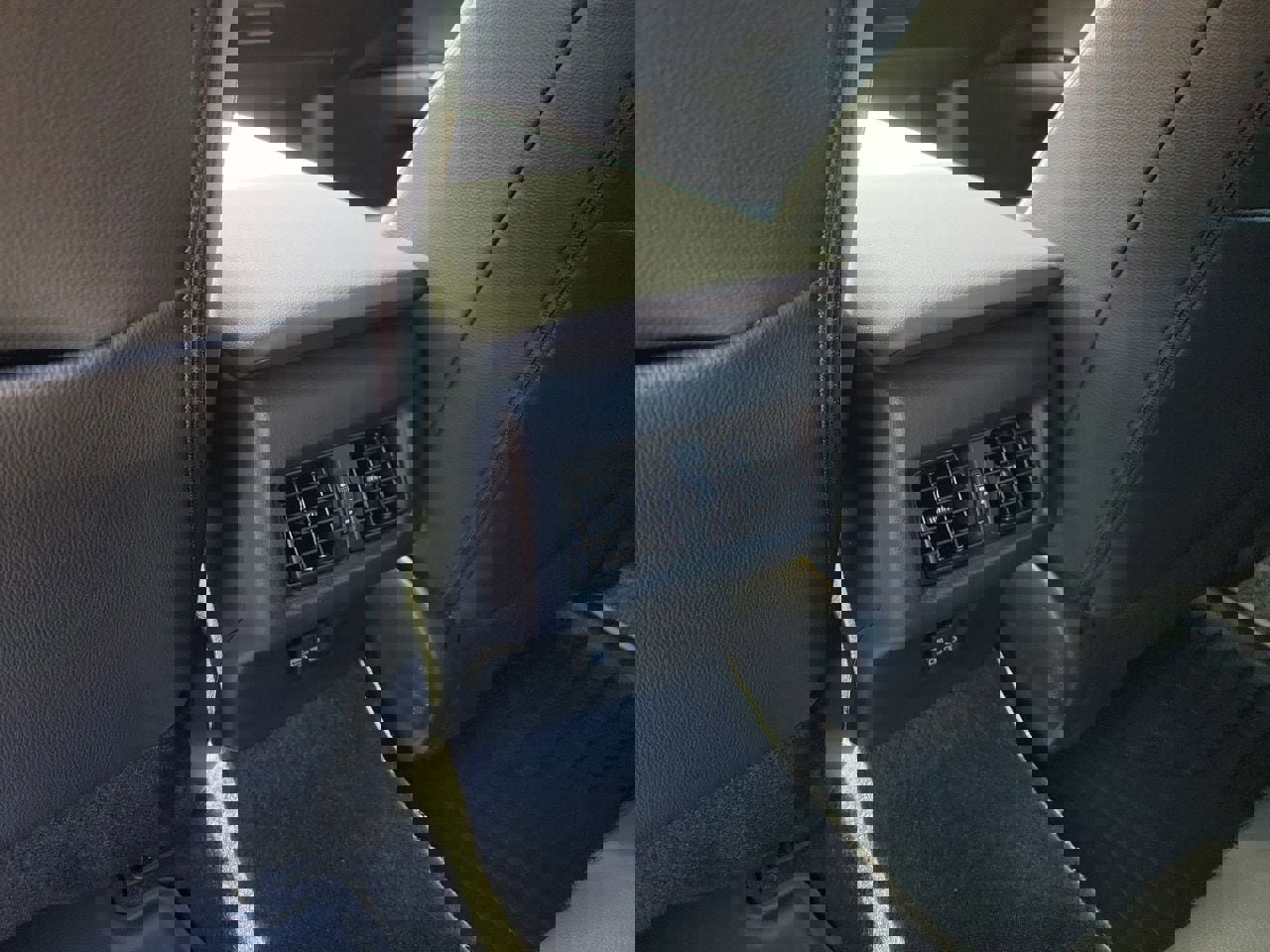 New 2026 Toyota Camry SE FWD image 12