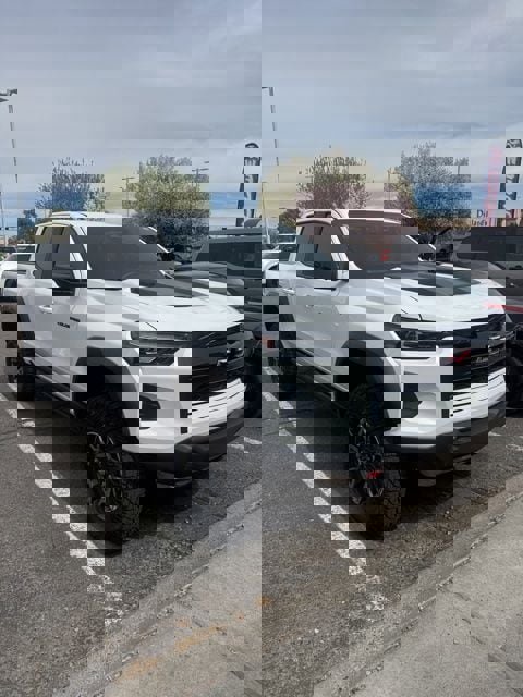 Used 2025 Chevrolet Colorado ZR2 w/ Technology Package