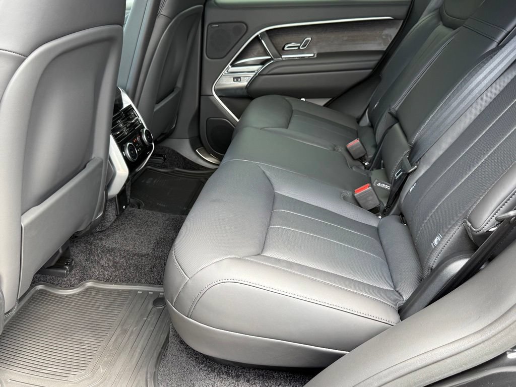 New 2026 Land Rover Range Rover SE AWD/4WD image 32