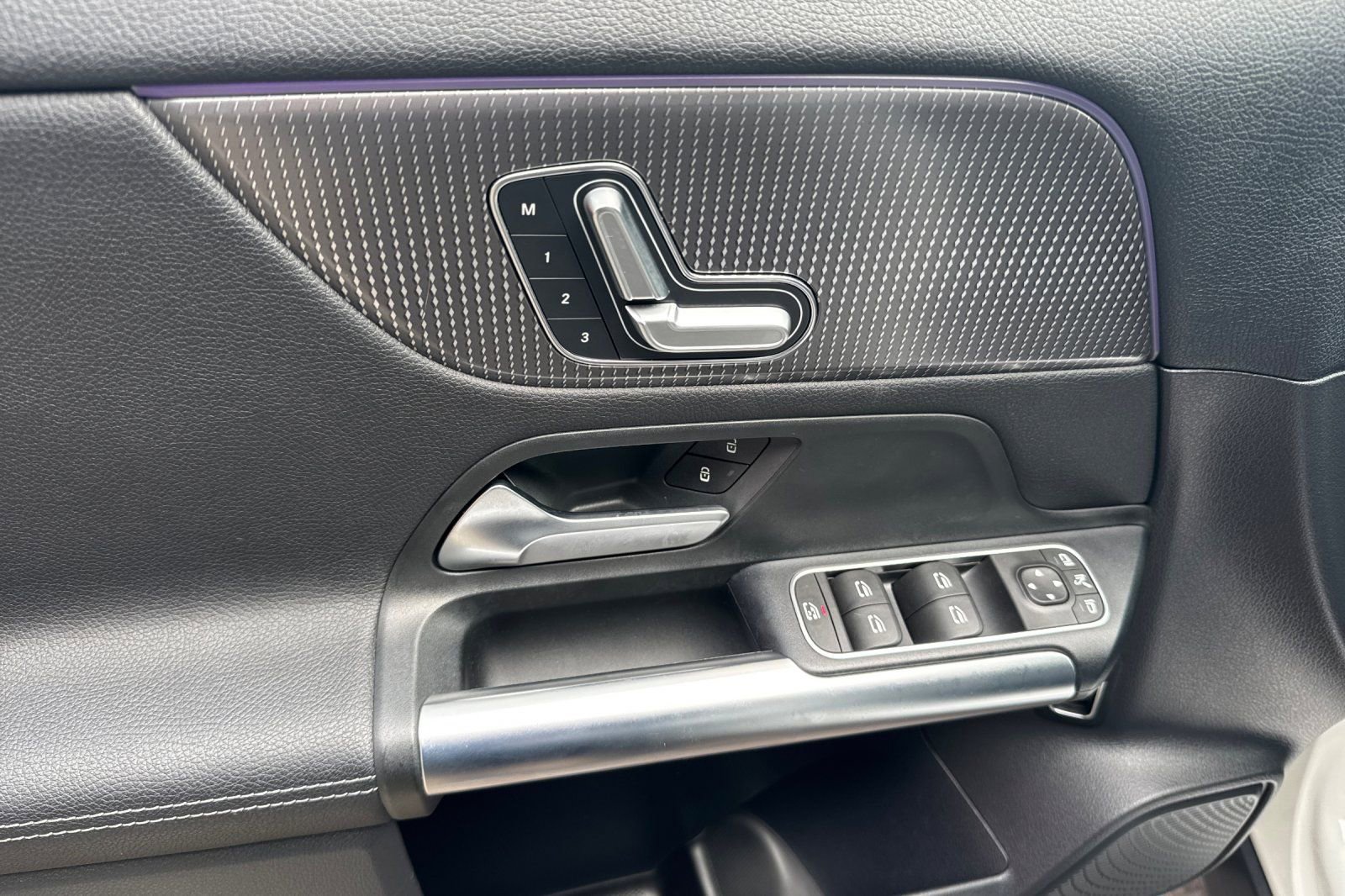 Used 2021 Mercedes-Benz GLA 250 image 11