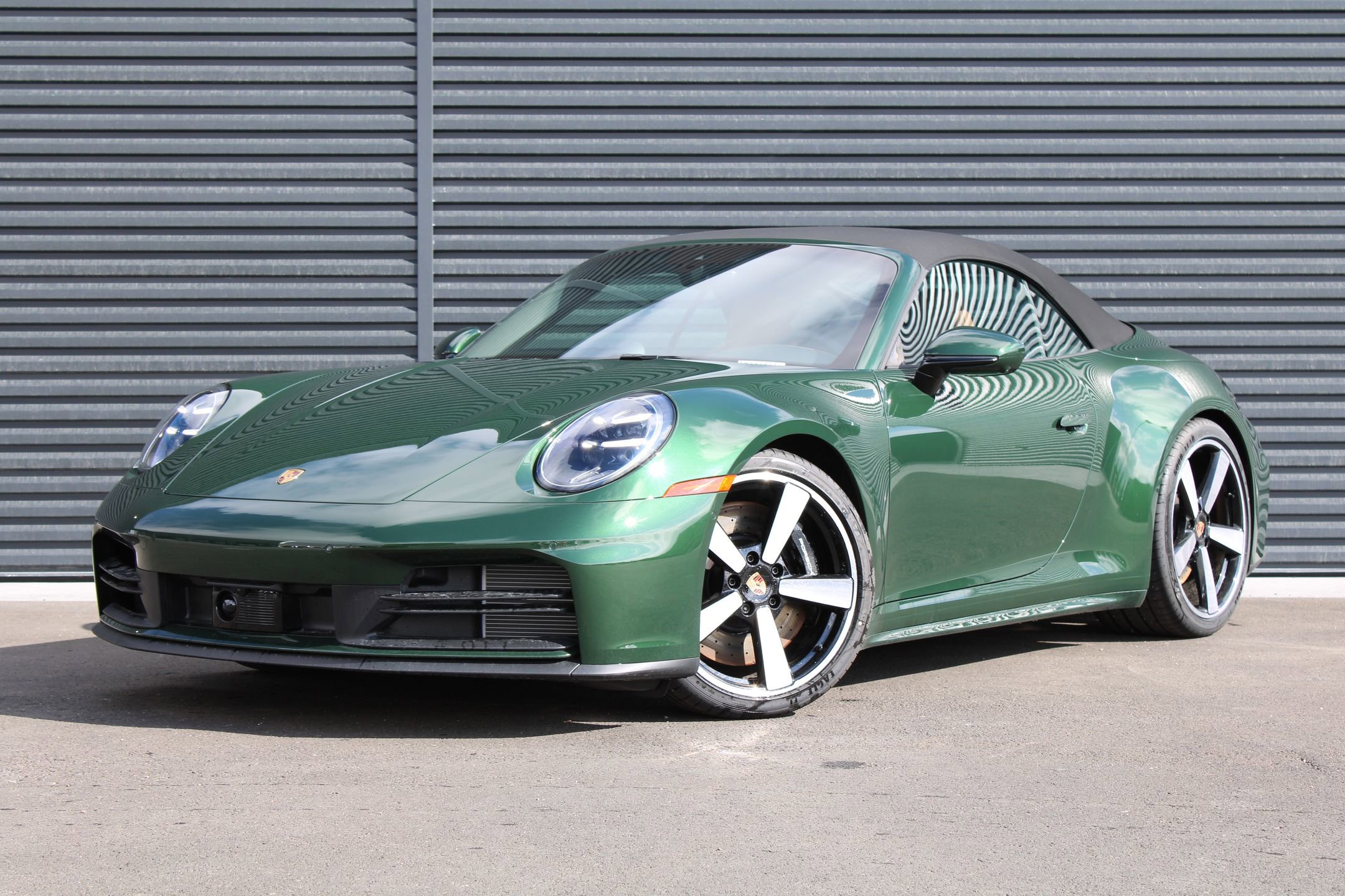 New 2026 Porsche 911 Carrera 4S image 1