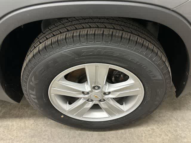 Used 2019 Chevrolet Trax LT w/ LT Convenience Package image 5