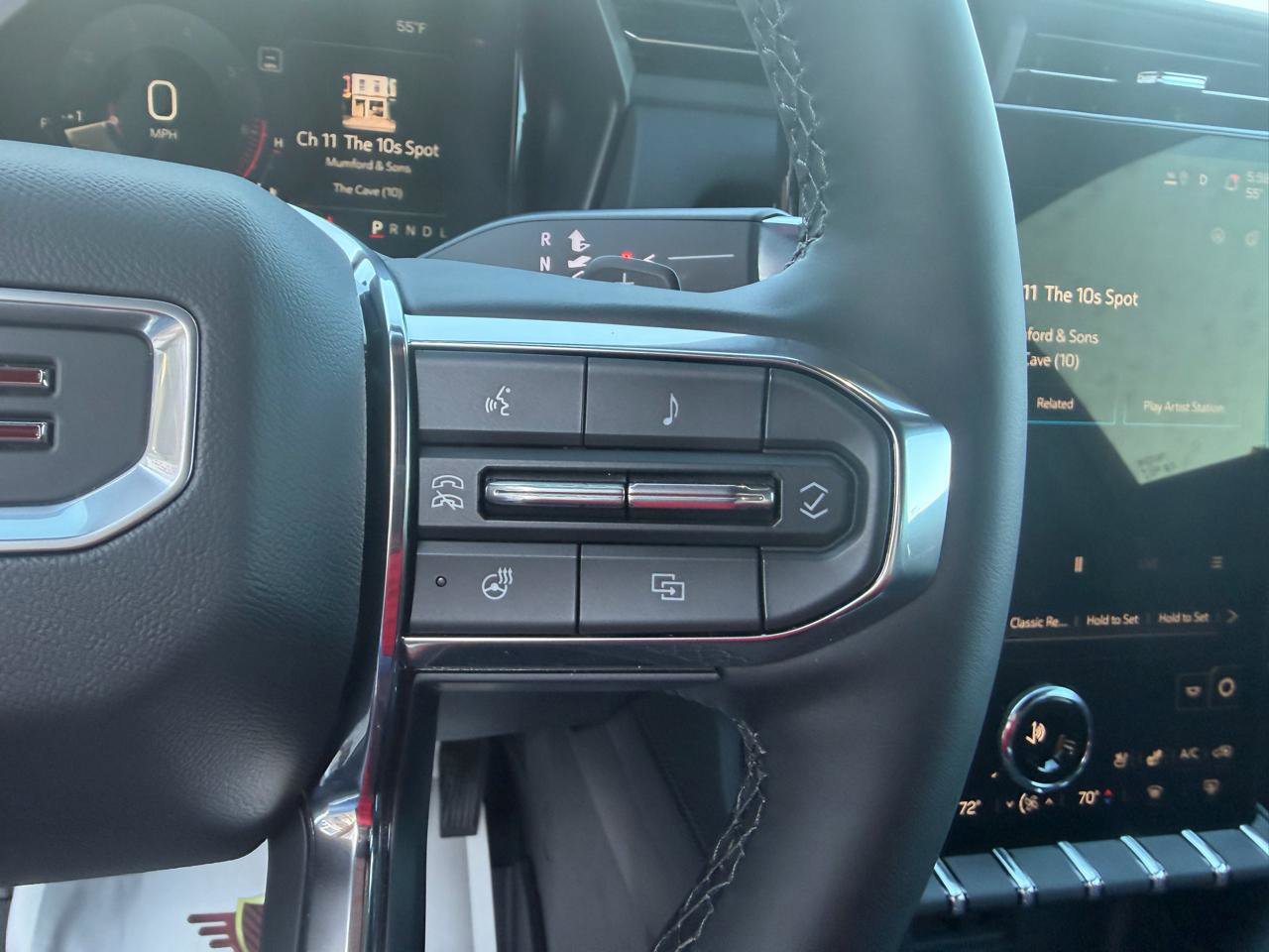 Used 2026 GMC Terrain Elevation w/ Elevation Premium Package image 28