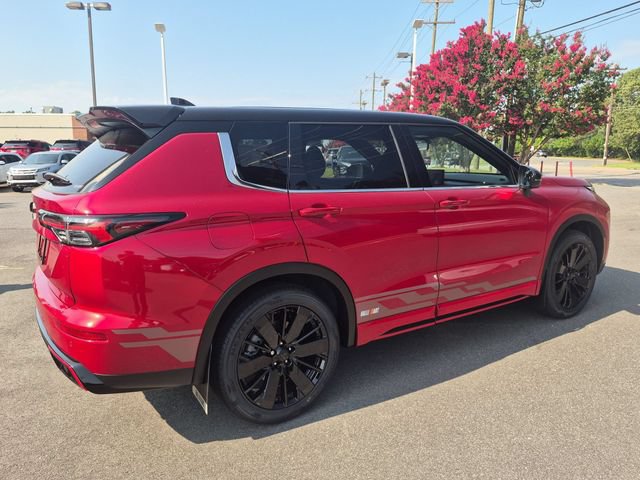 New 2026 Mitsubishi Outlander AWD image 3