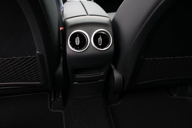 New 2026 Mercedes-Benz GLB 250 4MATIC image 34