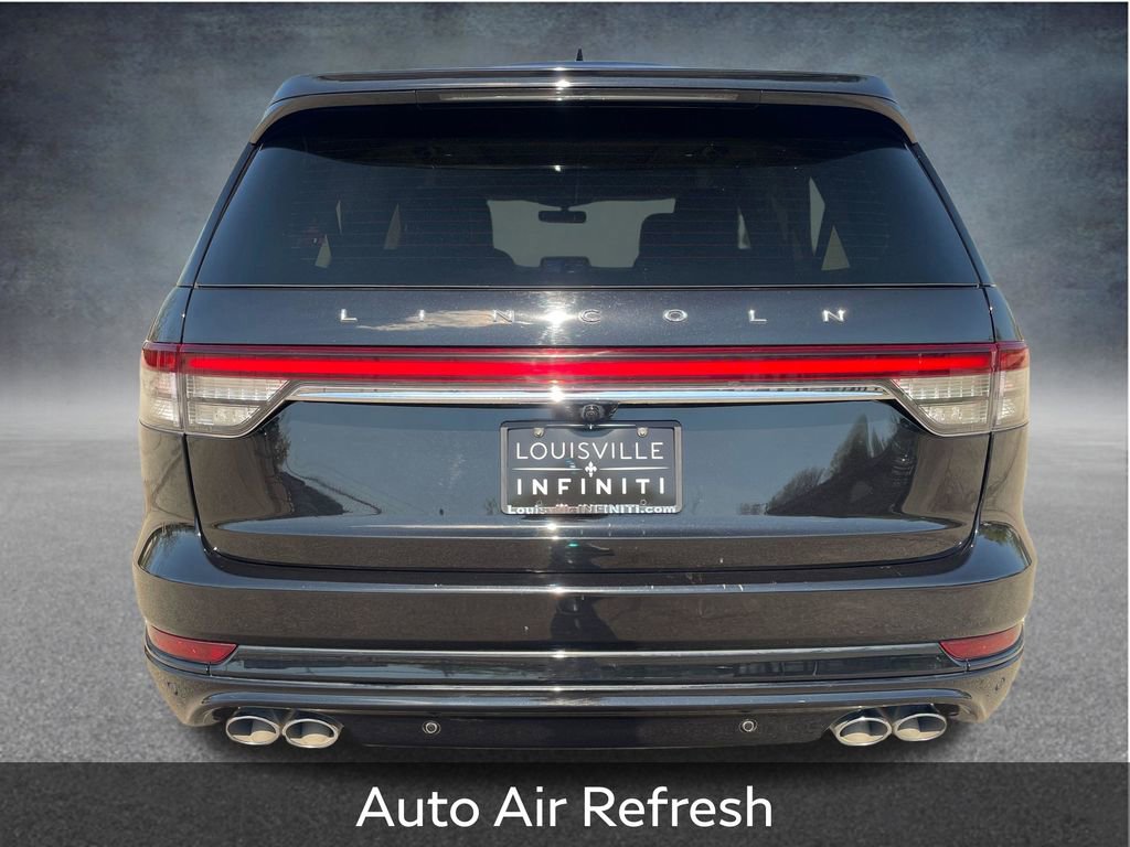 Used 2023 Lincoln Aviator Reserve w/ Equipment Group 201A image 7
