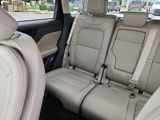 New 2024 Lincoln Corsair AWD w/ Equipment Group 102A image 14