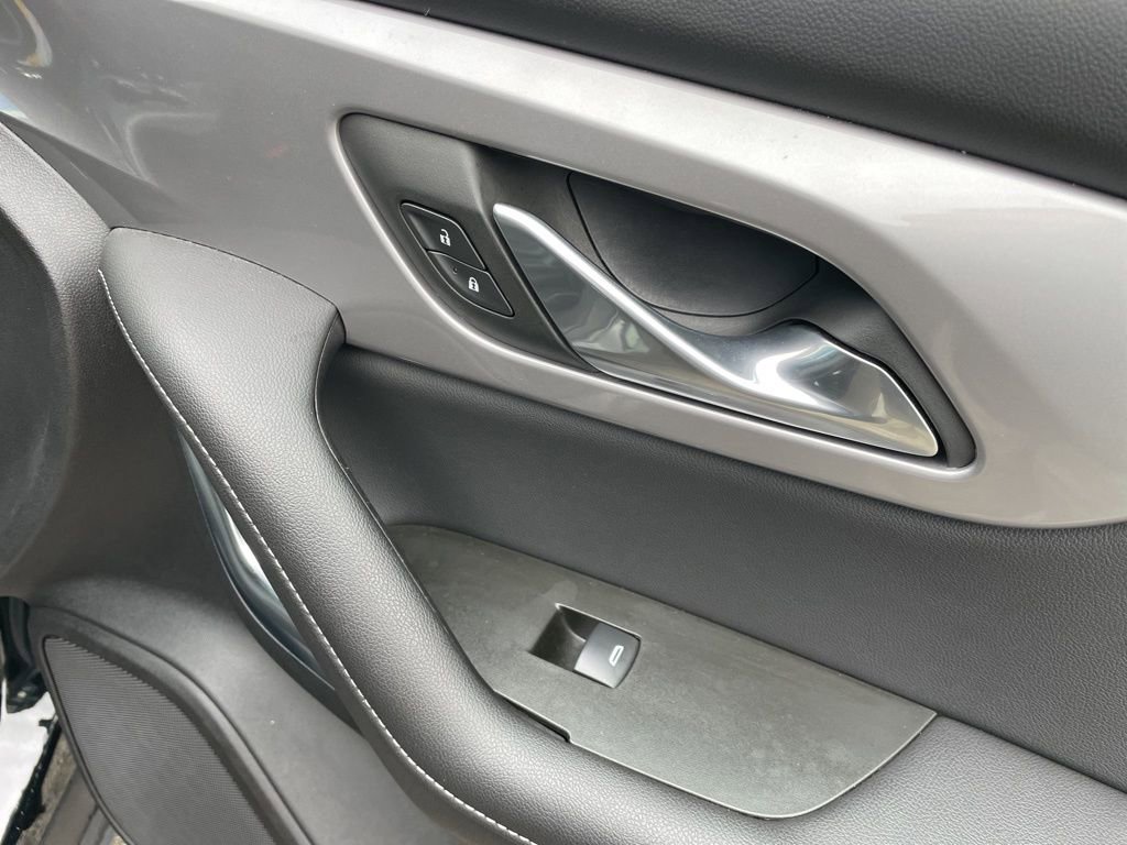 Used 2024 Chevrolet Blazer LT w/ Convenience Package image 30