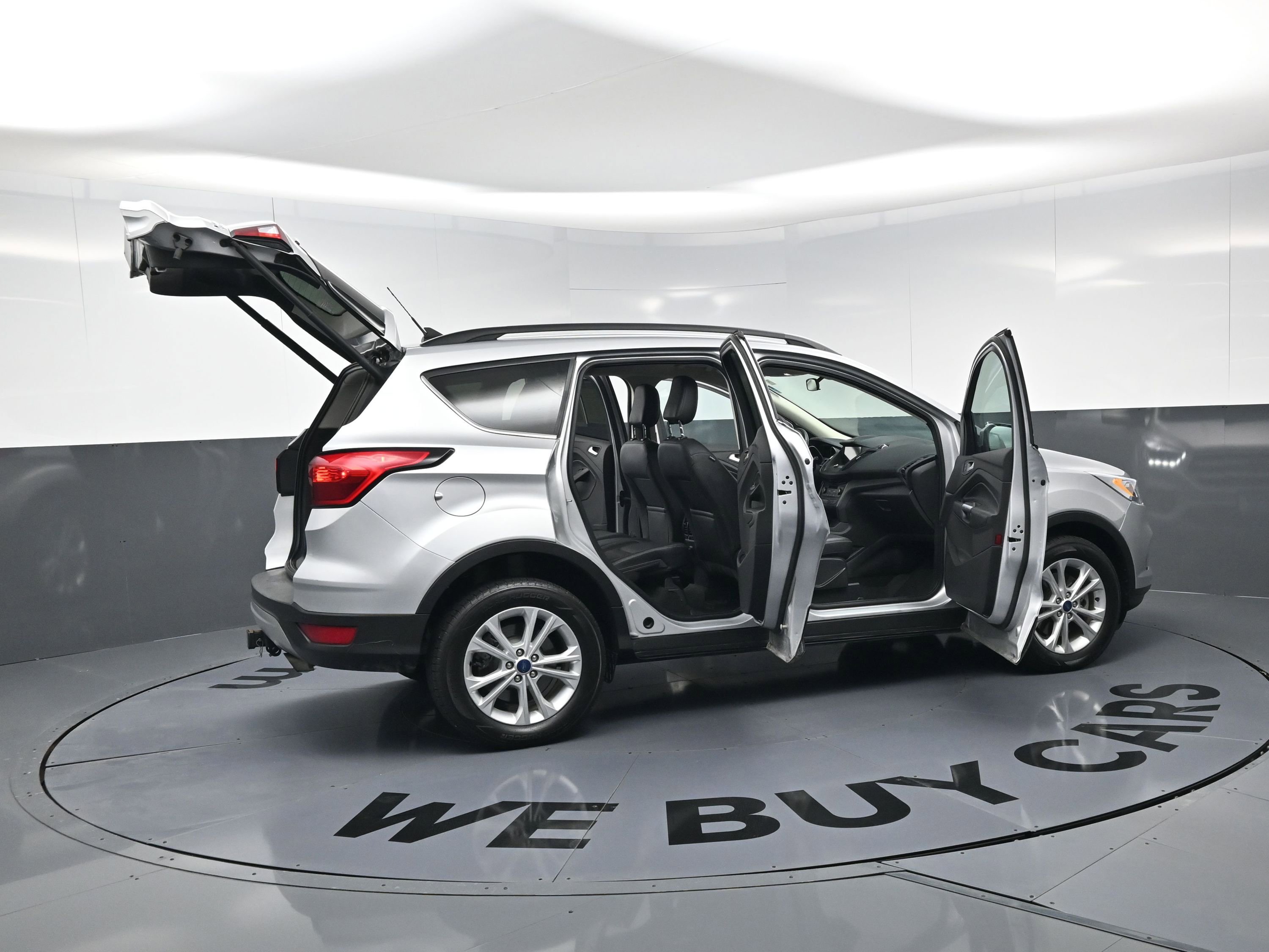 Used 2019 Ford Escape SEL image 23