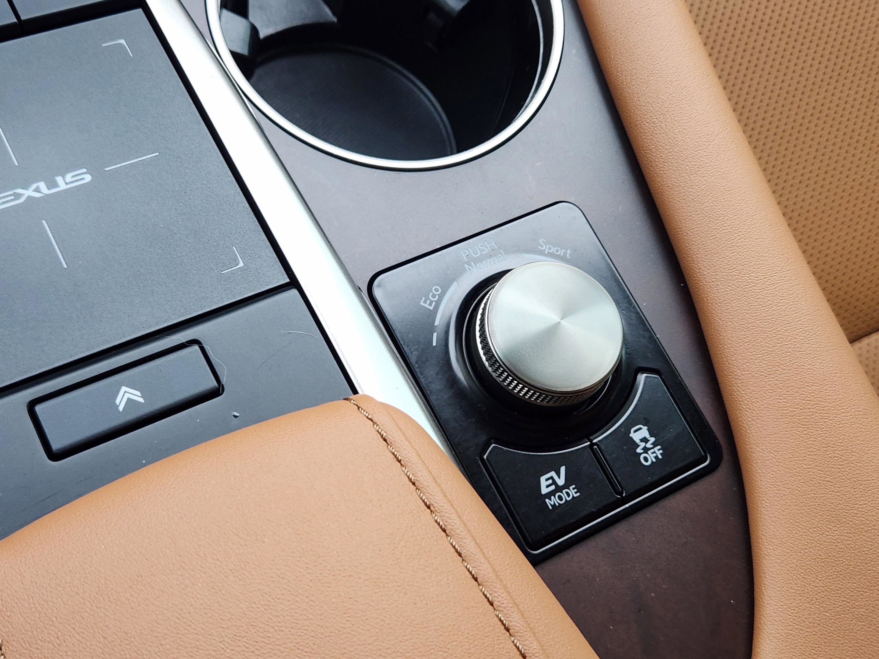 Certified 2022 Lexus RX 450h AWD w/ Premium Package image 14