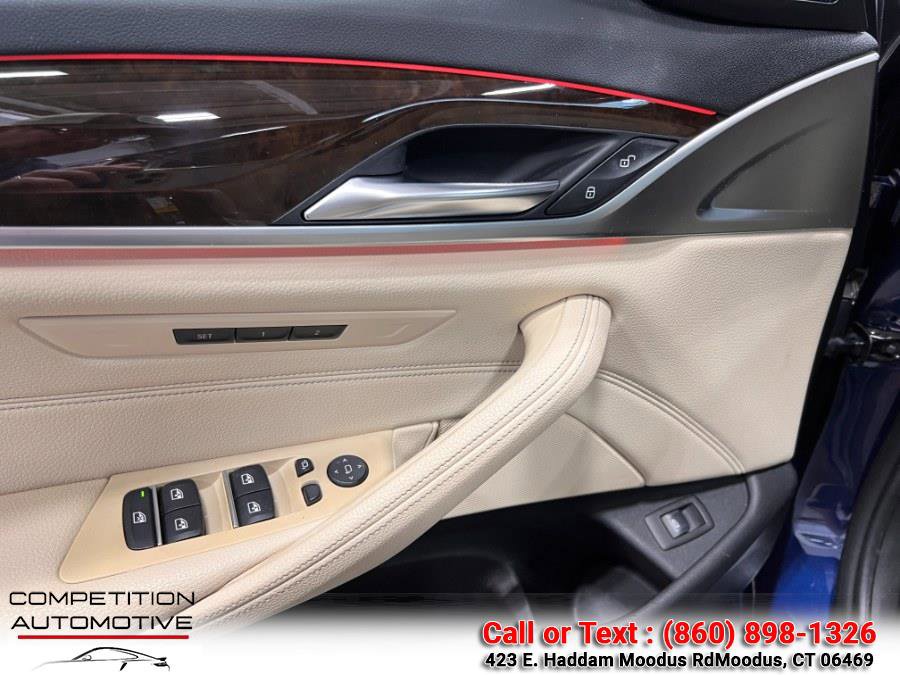 Used 2019 BMW 530i xDrive 530i xDrive Sedan w/ Convenience Package image 11