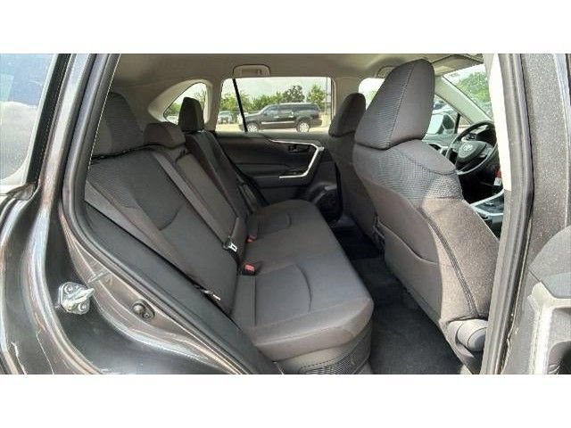 Certified 2025 Toyota RAV4 LE AWD/4WD image 37