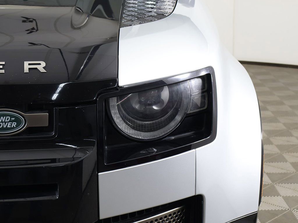 Used 2020 Land Rover Defender 110 X image 18