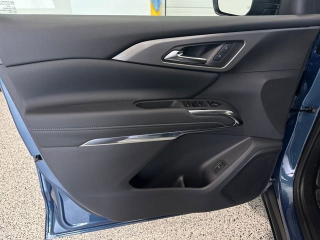 New 2026 Chevrolet Traverse LT w/ Sun and Wheel Package image 4
