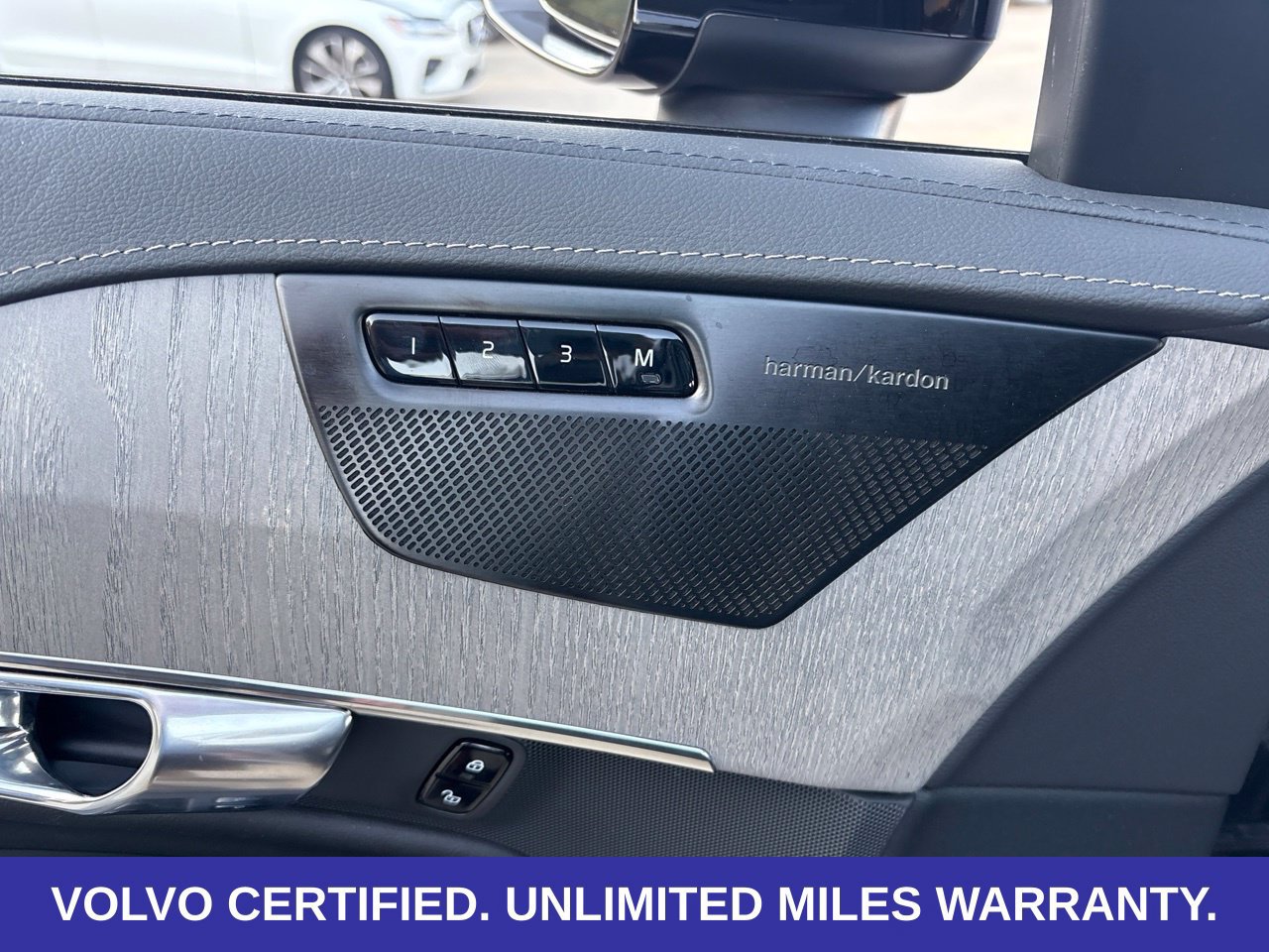 Certified 2025 Volvo XC90 B6 Ultra w/ Lounge Package AWD/4WD image 20