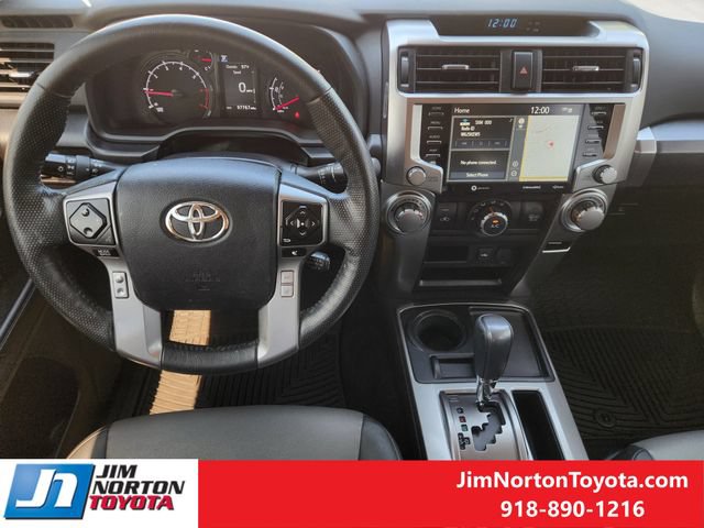 Used 2023 Toyota 4Runner SR5 Premium w/ Moonroof Package RWD image 27