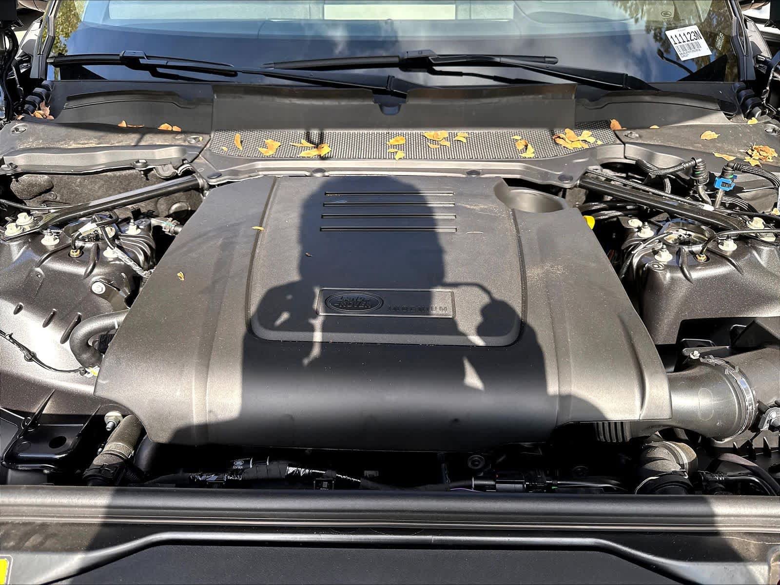New 2026 Land Rover Discovery Dynamic SE AWD/4WD image 13