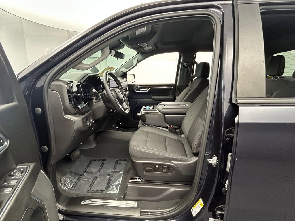 Used 2023 Chevrolet Silverado 1500 RST image 10