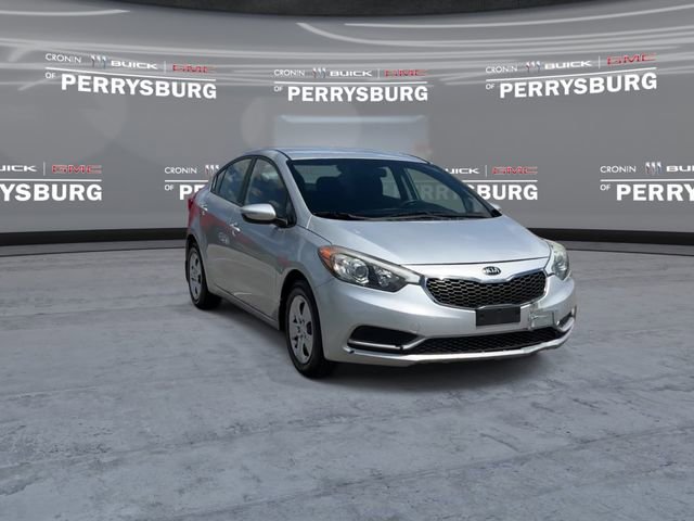 Used 2016 Kia Forte LX w/ LX Popular Package FWD image 2