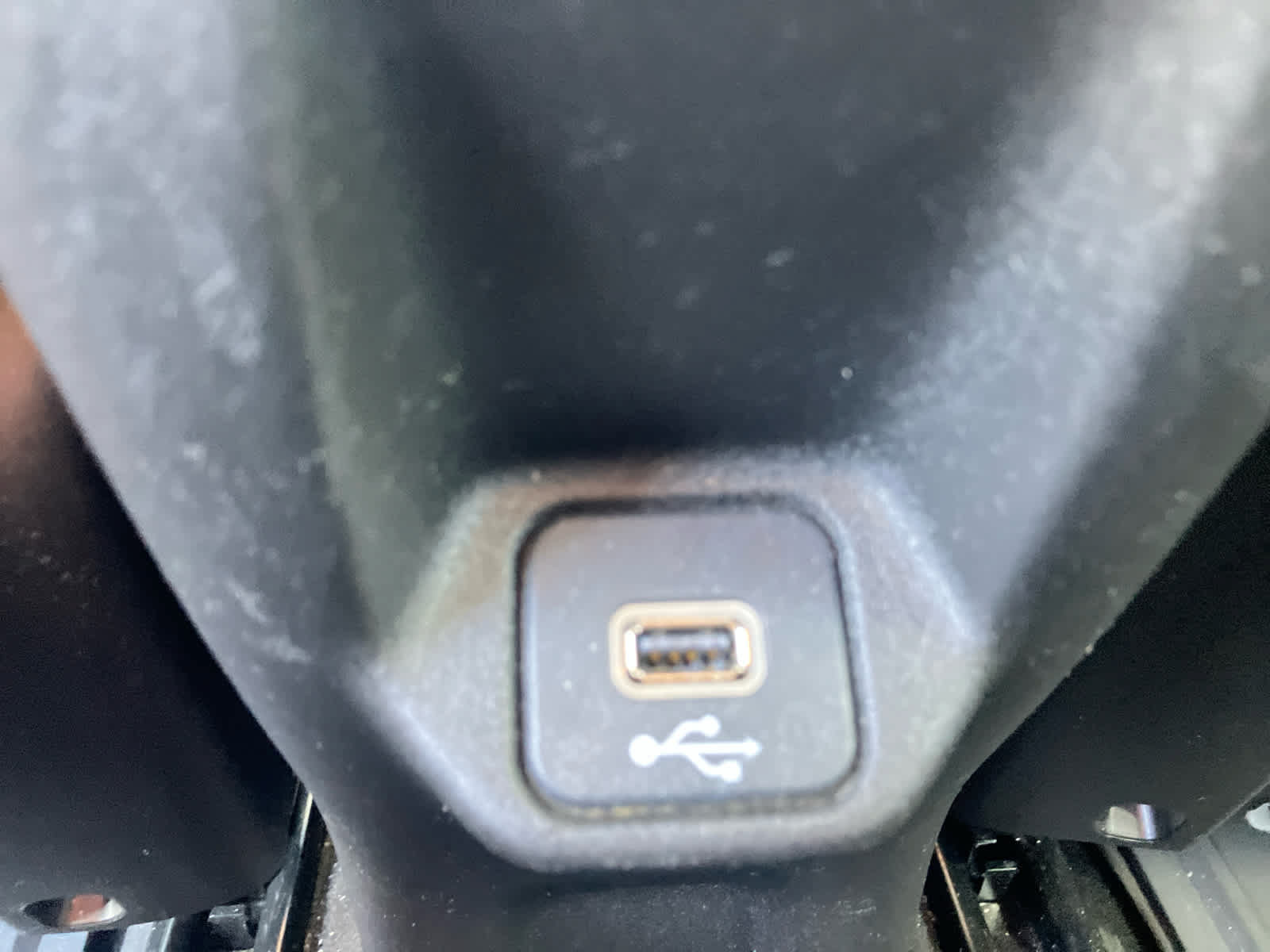 Used 2021 Jeep Renegade Latitude FWD image 29