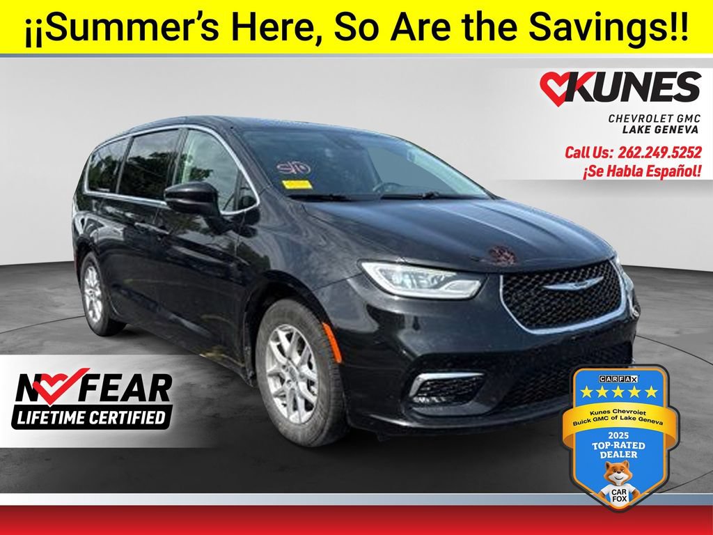 Used 2023 Chrysler Pacifica Touring-L
