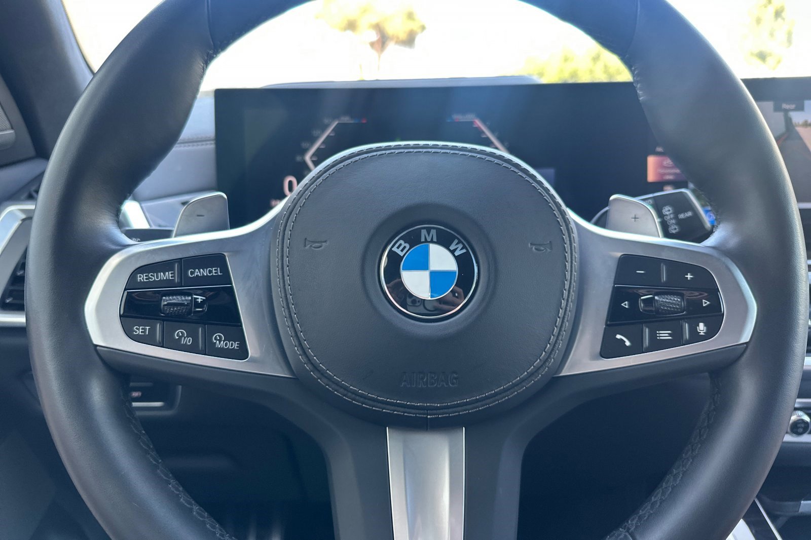 Certified 2024 BMW X7 xDrive40i w/ M Sport Package AWD/4WD image 29