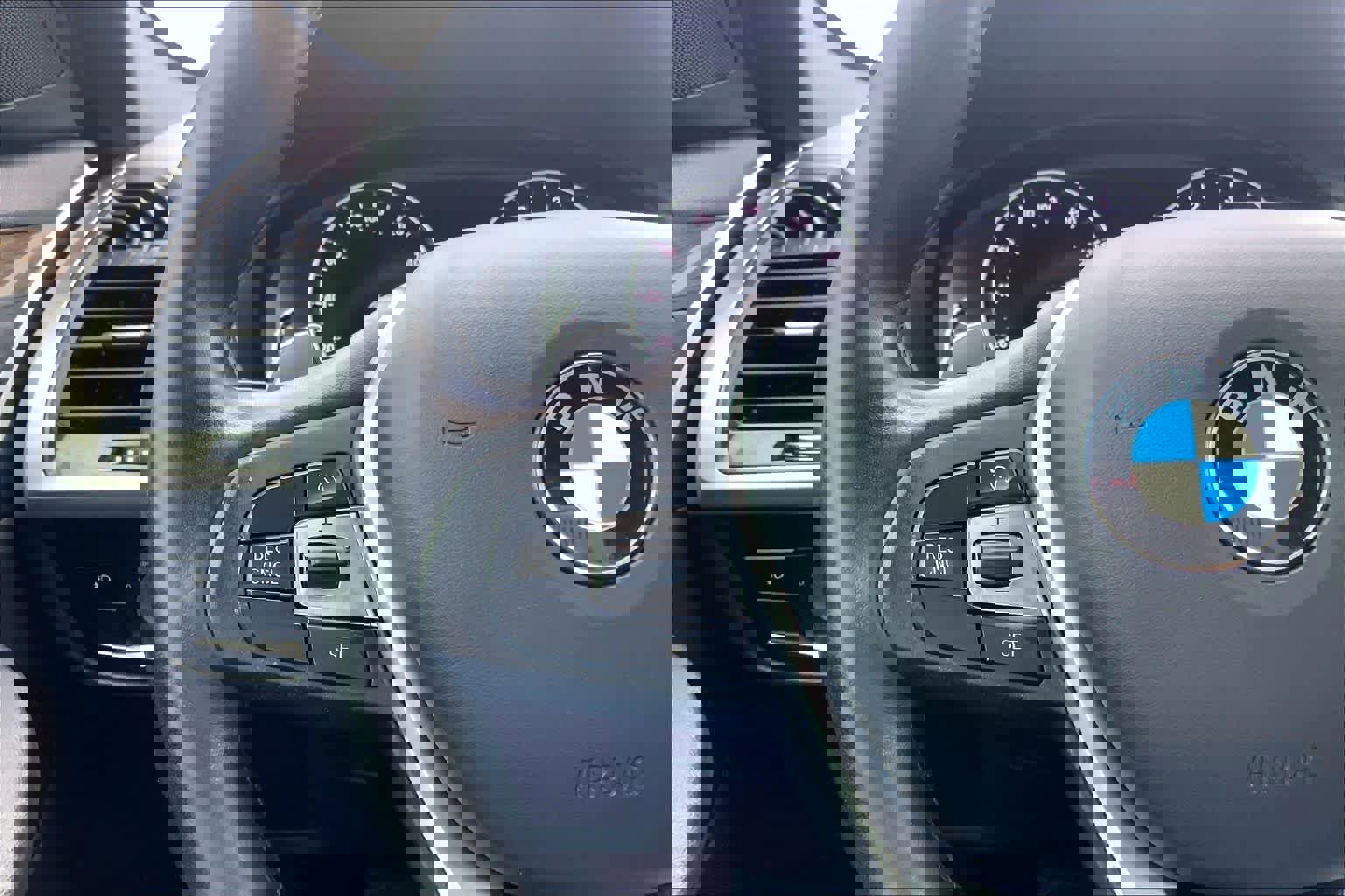 Used 2019 BMW X3 sDrive30i w/ Driving Assistance Package image 21