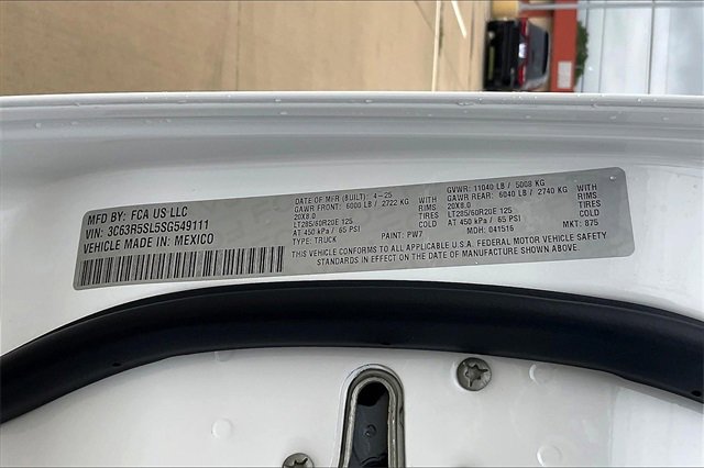 New 2025 RAM 2500 Limited image 20