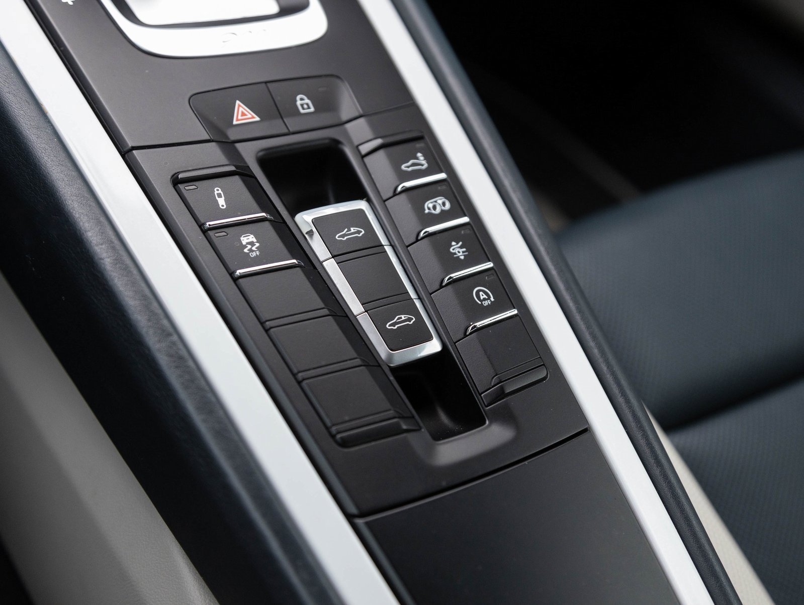 Used 2019 Porsche 911 Targa 4 GTS image 31